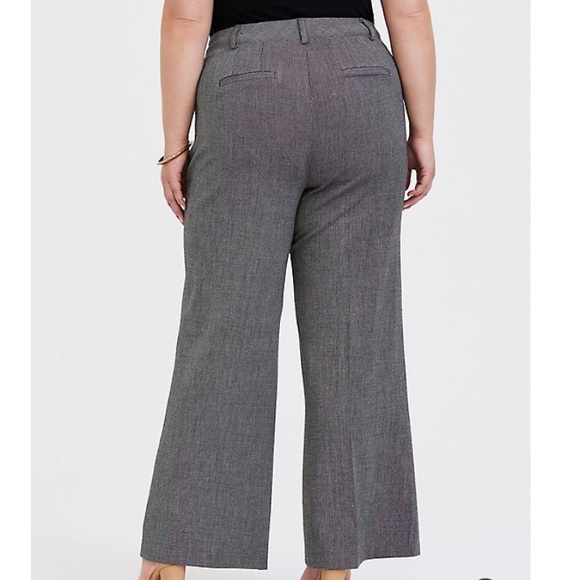 BNWT Torrid Grey Structured Trousers sz18R - Picture 4 of 8